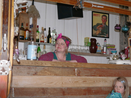 Dattera til Larsen